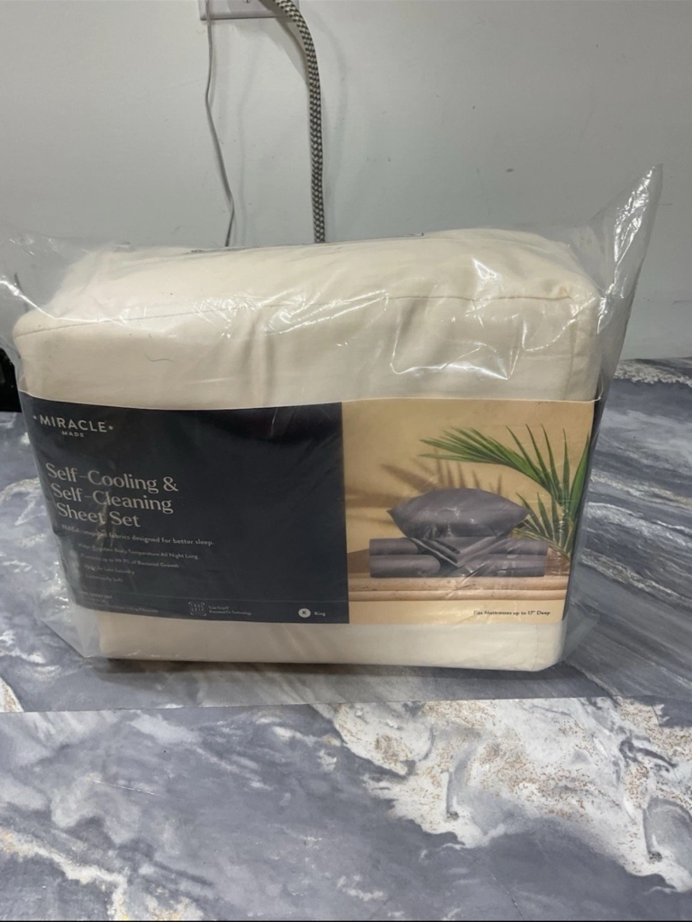 Miracle Made Sheet Set KING Luxe Self-Cooling Self-Cleaning Sateen Ivory- NEW